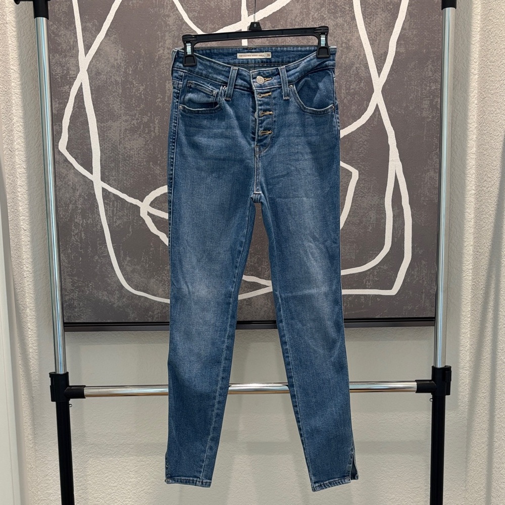 Levi's Women's Skinny Jeans in Blue
